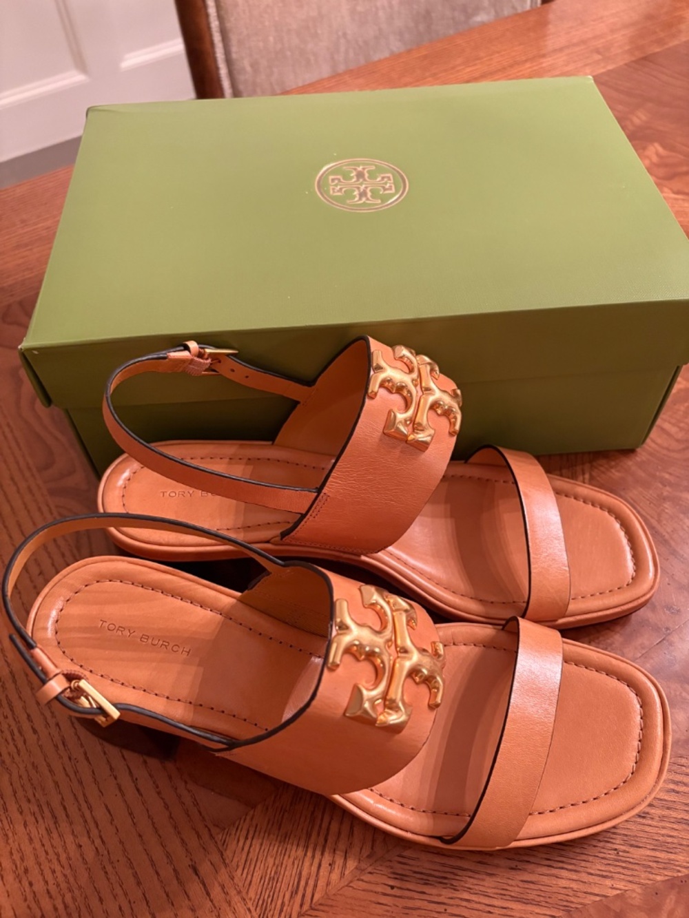 Tory Burch Eleanor Sandals in  Full Grain Vachetta Leather  10.5 M - Picture 8 of 12